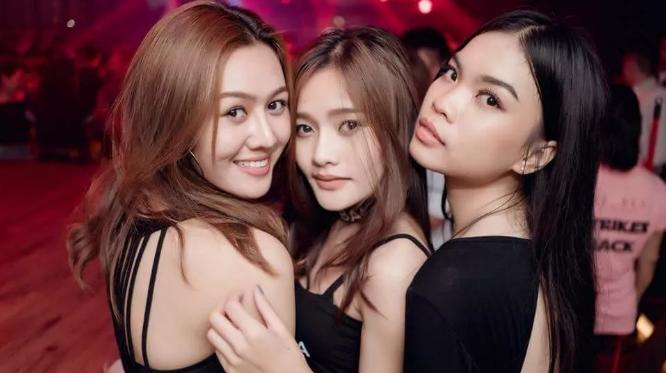 LEVELS CLUB,曼谷颜值最高的夜总会?看里面的小姐姐就知道答案了!的图片 第16张 LEVELS CLUB,曼谷颜值最高的夜总会?看里面的小姐姐就知道答案了!