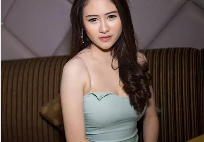 the skylady club,曼谷的一家会员制夜店,小姐姐美得不得了,组团更嗨的图片 第16张 the skylady club,曼谷的一家会员制夜店,小姐姐美得不得了,组团更嗨