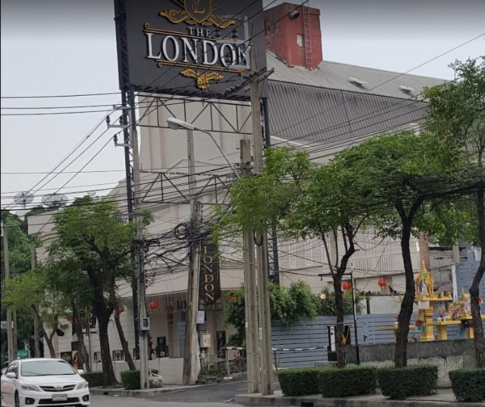 曼谷夜总会最新最潮的是哪一家:The London Gentlemen Club的图片 第7张 曼谷最新最潮的是那一家夜总会:The London Gentlemen Club