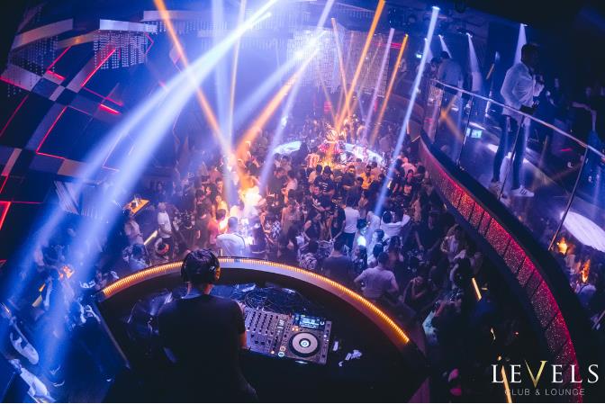 越夜越美丽! 泰国夜生活 曼谷十大人气夜店的图片 第6张 越夜越美丽! 泰国夜生活 曼谷十大人气夜店