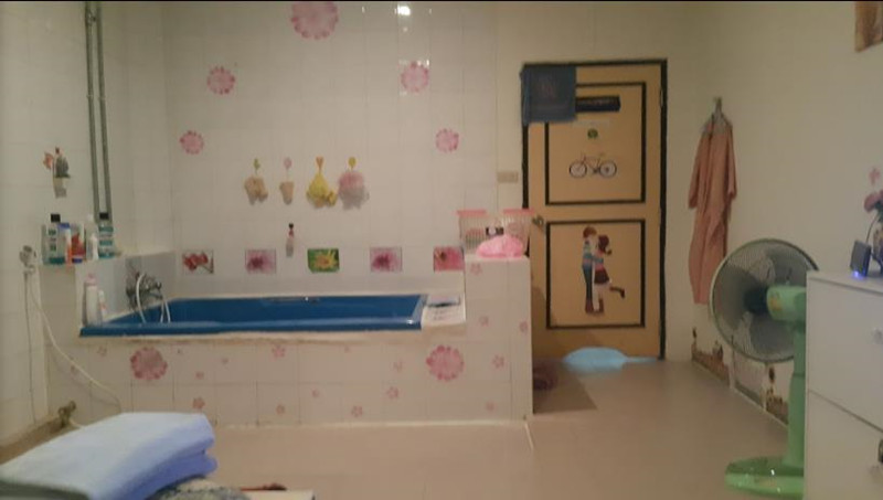 熟女系列泰浴店:Biwa Cafe and Massage(娃美)