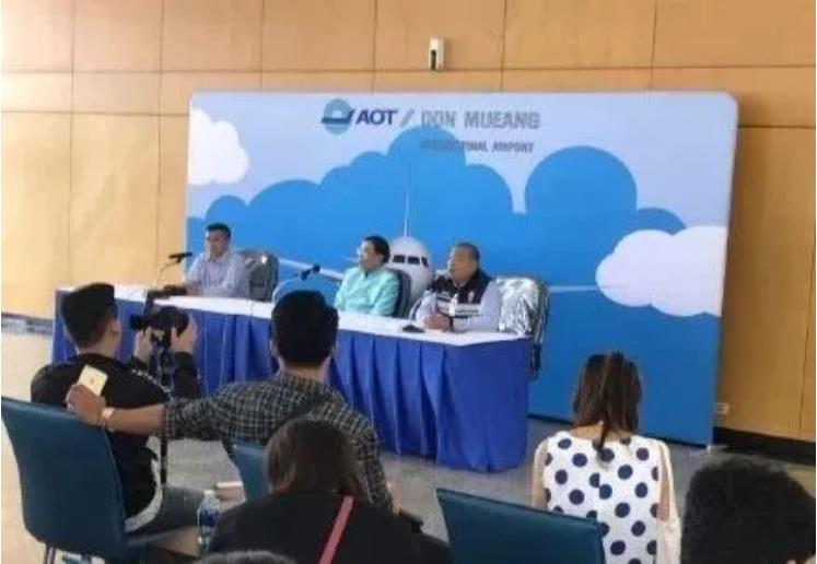 泰国机场保安打中国人事件后,给国人开了特殊通道!这到底怎么回事?的图片 第10张 泰国机场保安打中国人事件后,给国人开了特殊通道!这到底怎么回事?