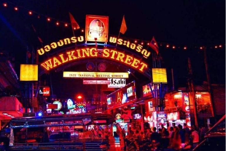 关于芭提雅walking street,推荐新手阅读
