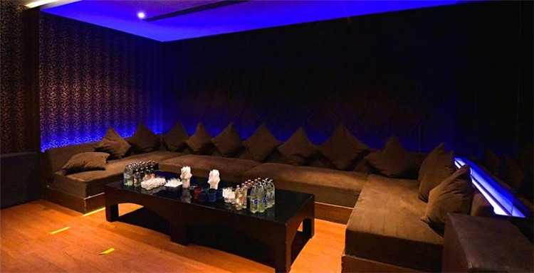 曼谷THE PIMP® CLUB ,为何大家总去这家俱乐部呢?的图片 第4张 曼谷THE PIMP® CLUB ,为何大家总去这家俱乐部呢?