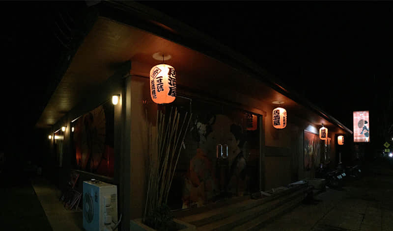 苏梅岛红灯区的夜生活攻略:如何找到泰妹