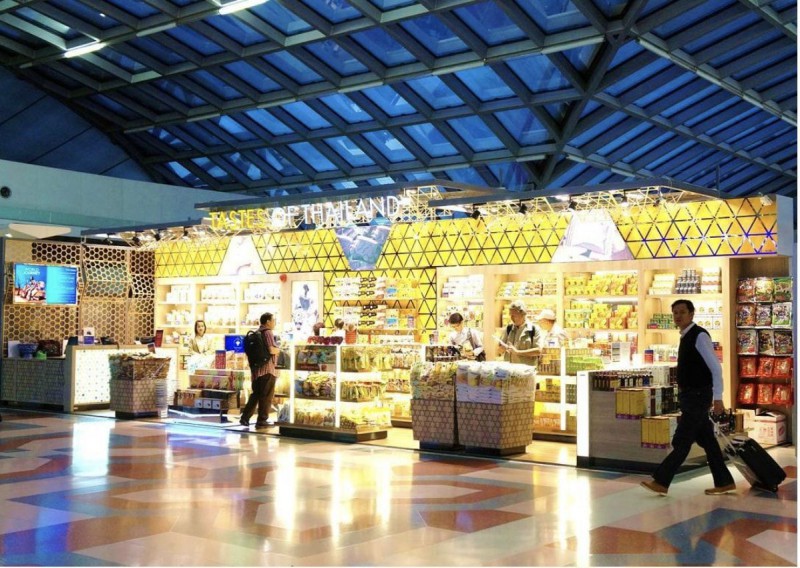 曼谷素万那普机场购物指南:免税店的化妆品便宜一半的图片 第3张 曼谷素万那普机场购物指南:免税店的化妆品便宜一半
