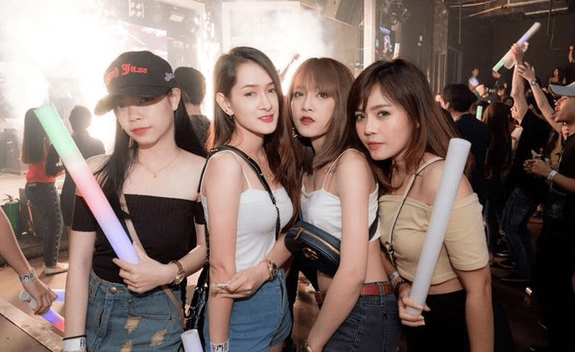 2019泰国新的艳遇与夜生活圣地:乌隆他尼