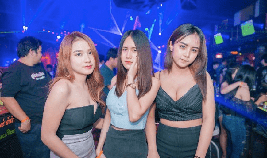 2019泰国新的艳遇与夜生活圣地:乌隆他尼