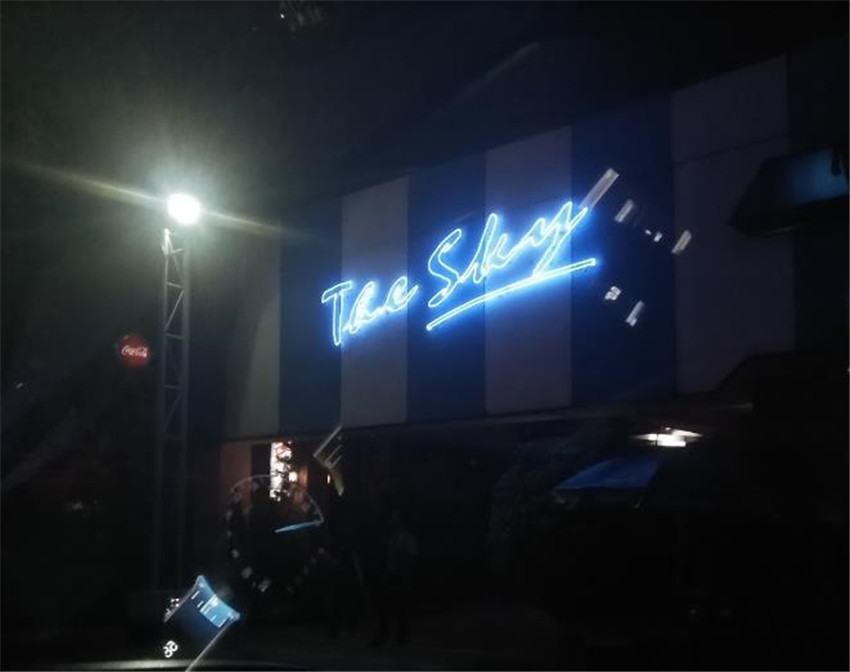 2020曼谷一家适合颜值控的会员制俱乐部——The Sky Club & Lounge